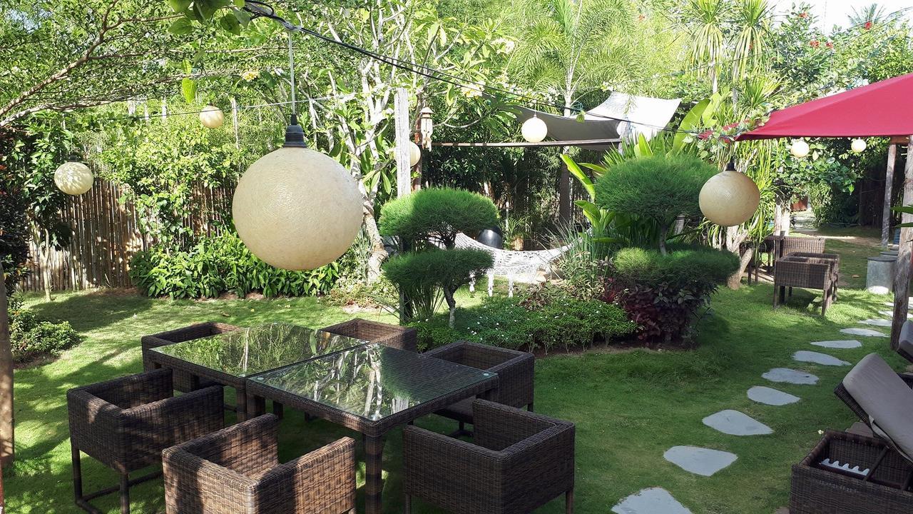 Pipe Dream Villas Resort Kuta  Exteriér fotografie